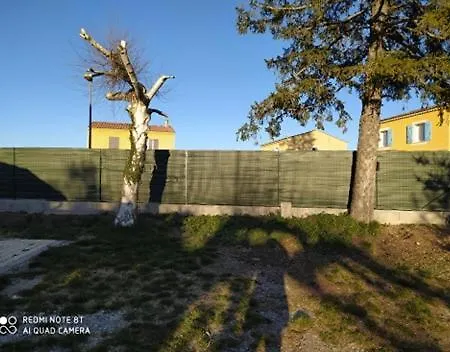 Meuble 40m2 Classe 2 Etoiles. Lumineux 04190 Apartment Les Mées